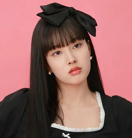 윤
