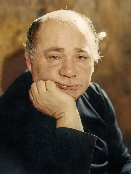 Евгений Леонов