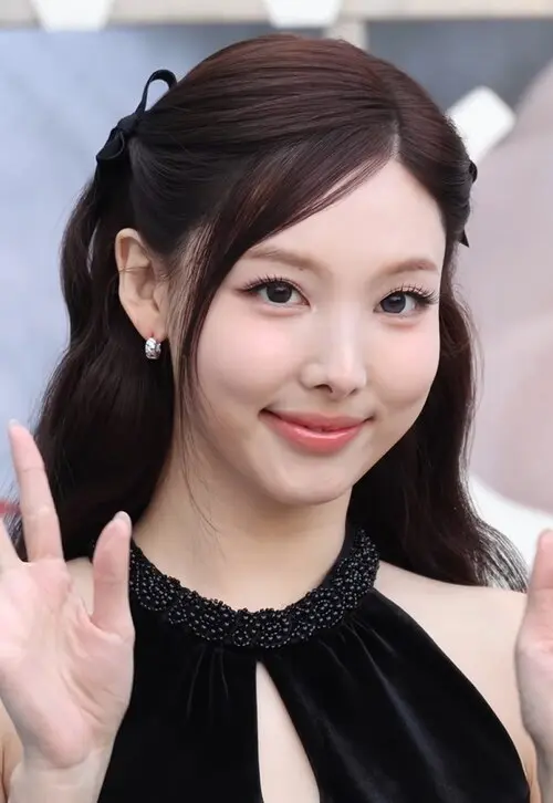 나연
