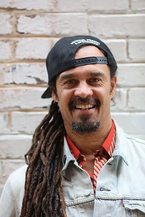 Michael Franti & Spearhead