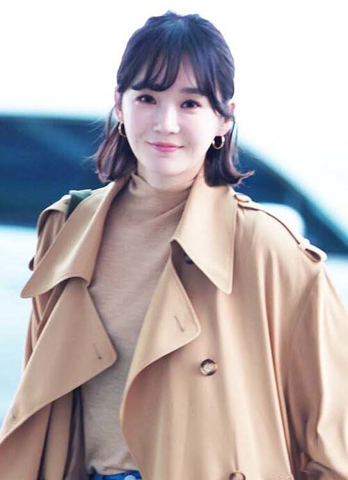 강민경