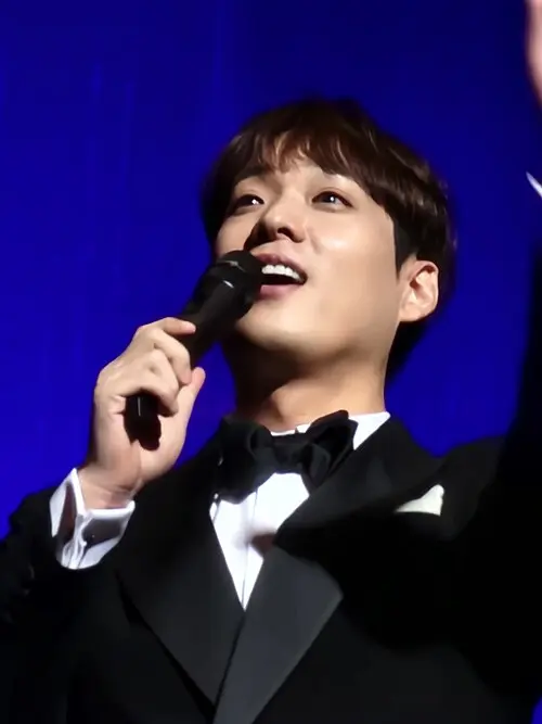 Julian Jootaek Kim