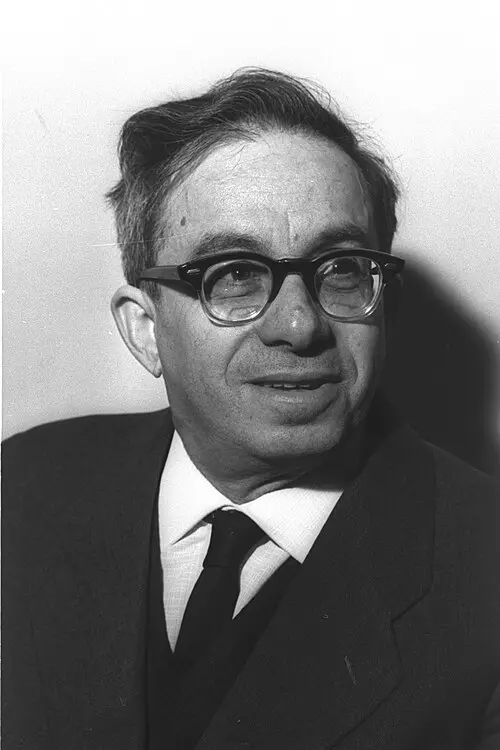 Dov Sadan