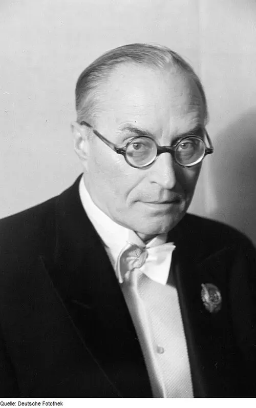 Александр Свешников