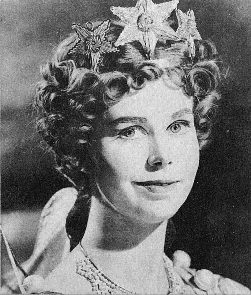 Gillian Knight
