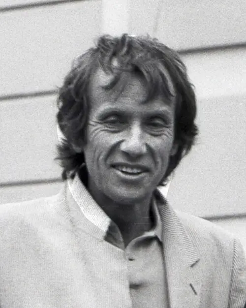 Yves Rénier