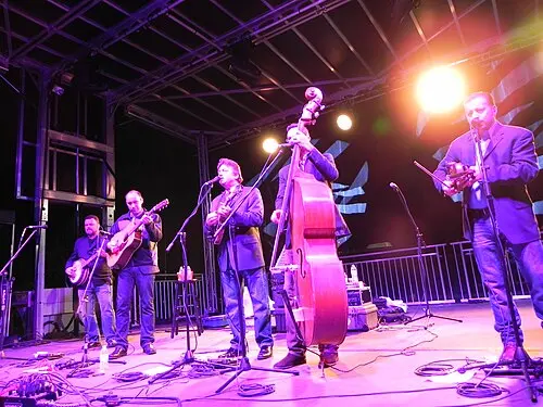 The Travelin’ McCourys