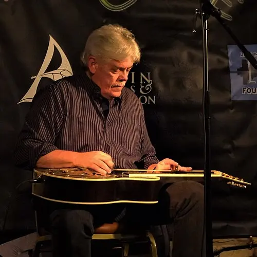 Lloyd Maines