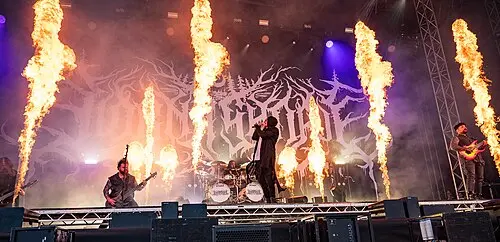 Lorna Shore