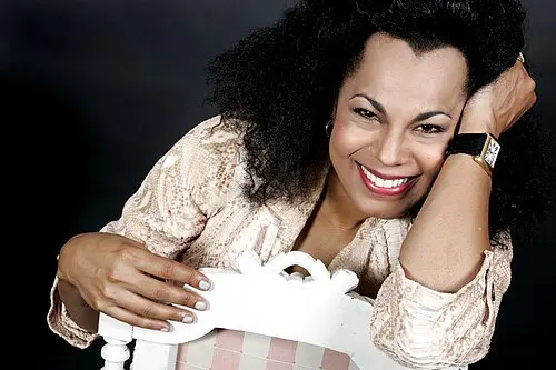 Isabelle Kabatu