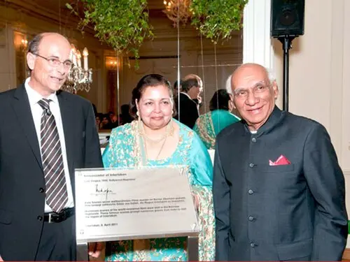 Pamela Chopra
