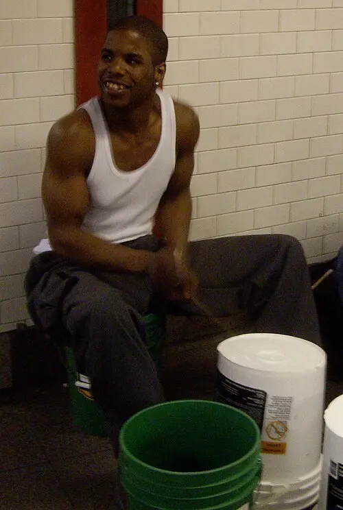 Larry Wright
