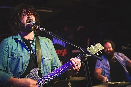 The Graveltones