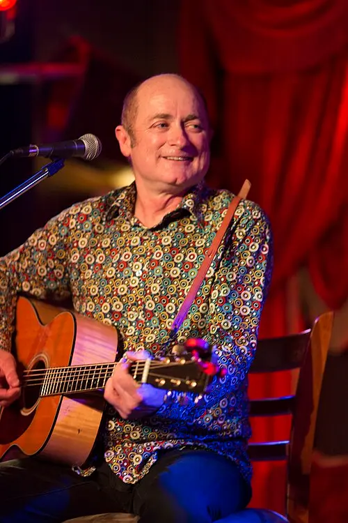 Dave Faulkner