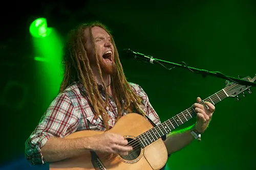 Newton Faulkner