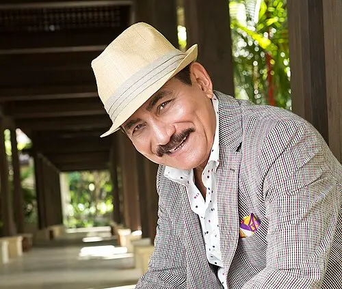 Charlie Aponte
