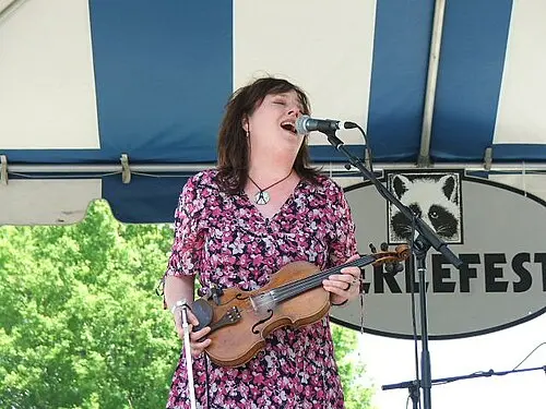 Caitlin Cary