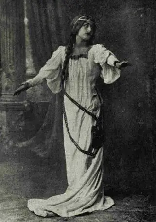 Mercedes Capsir