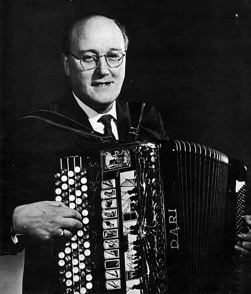 Andrew Walter