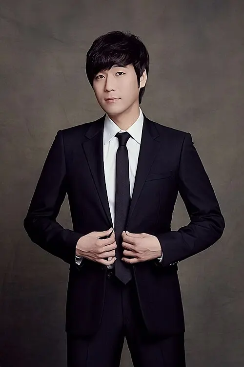 정상윤