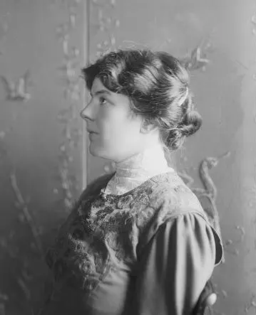 Louise Homer