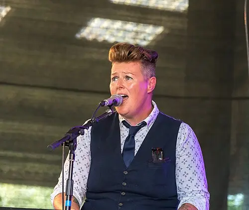 Belinda O'Hooley