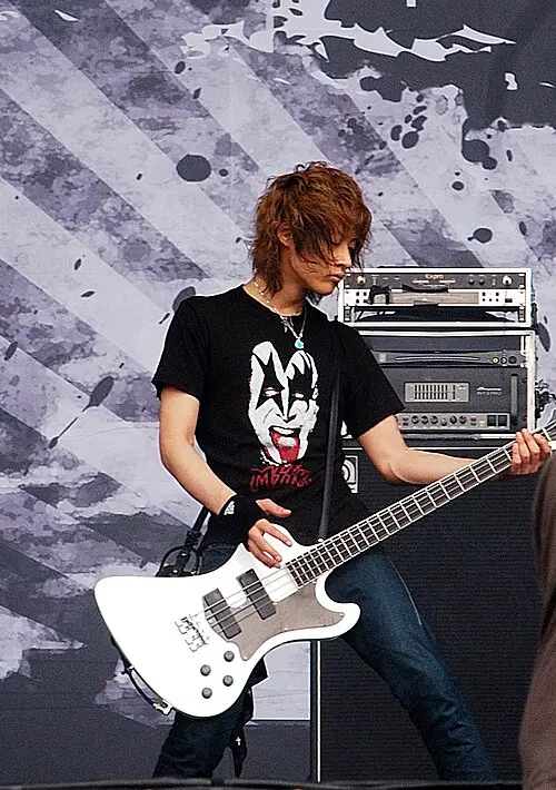 Toshiya