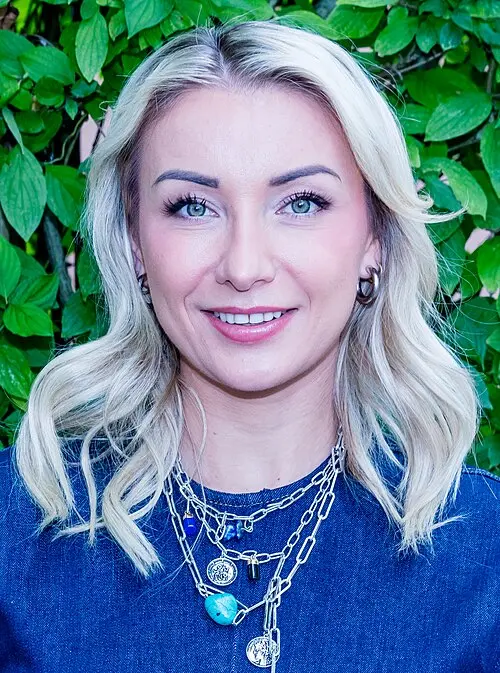 Anna‐Carina Woitschack