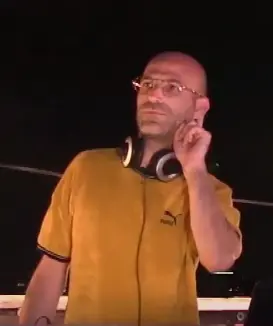 אורי שוחט