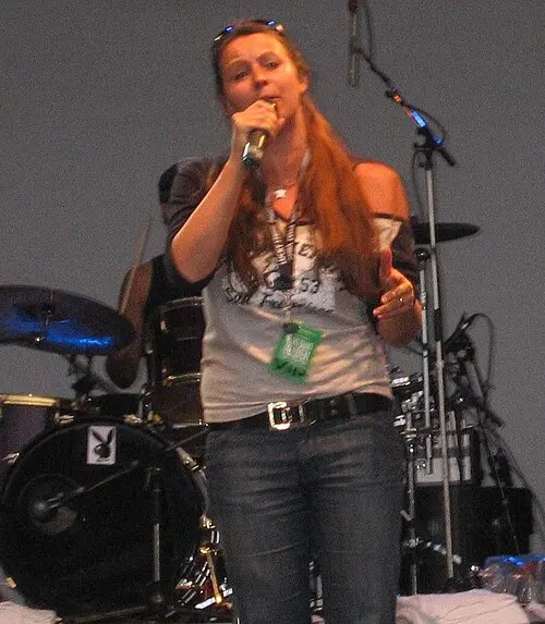 Cora E