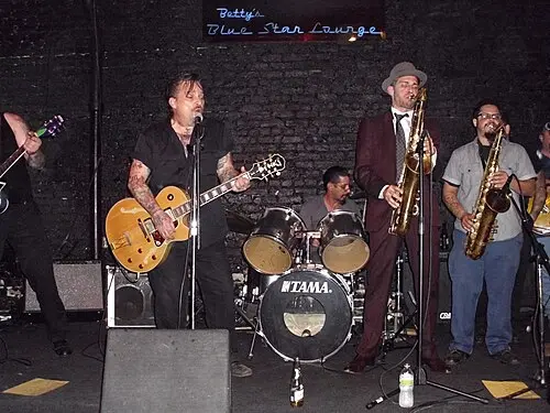 Hi Fi and the Roadburners