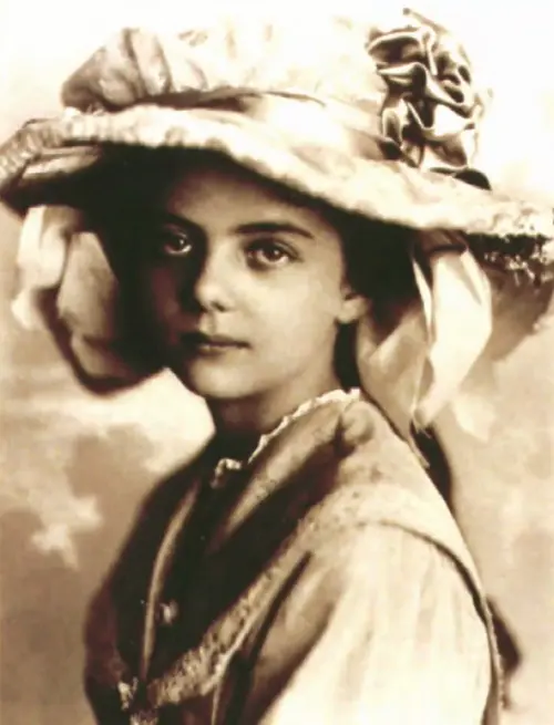 Elinor Remick Warren