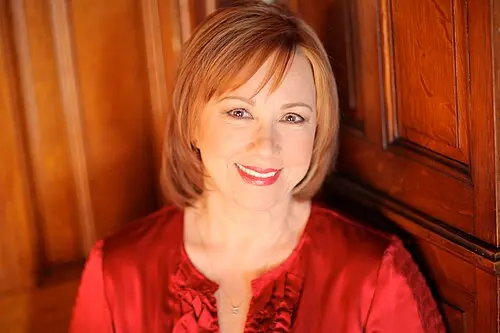 Roseanna Vitro