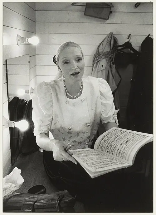 Miranda van Kralingen