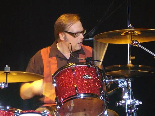 Dennis Diken
