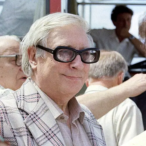 Лев Ошанин