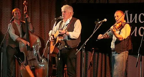 Mucky Duck Bush Band