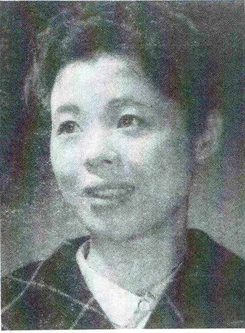 市原悦子