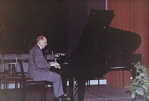 Tapani Valsta