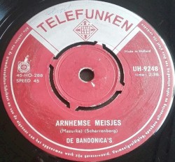 Arnhemse meisjes / Willy Mars