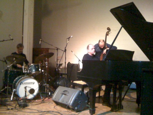 Live at ISSUE Project Room