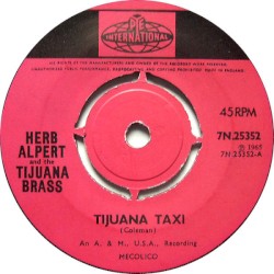 Tijuana Taxi / Salud, amor y dinero