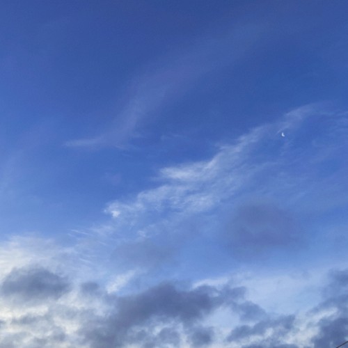 deep clear ocean