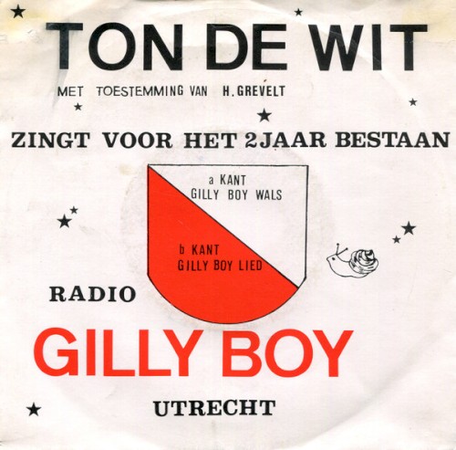 Zingt voor het 2 jaar bestaan radio gilly boy utrecht