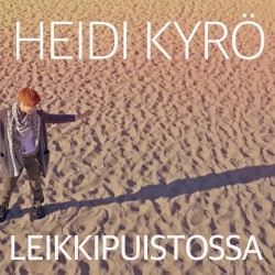 Leikkipuistossa