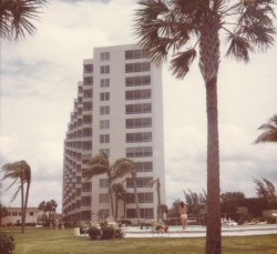 Sun Pavillon