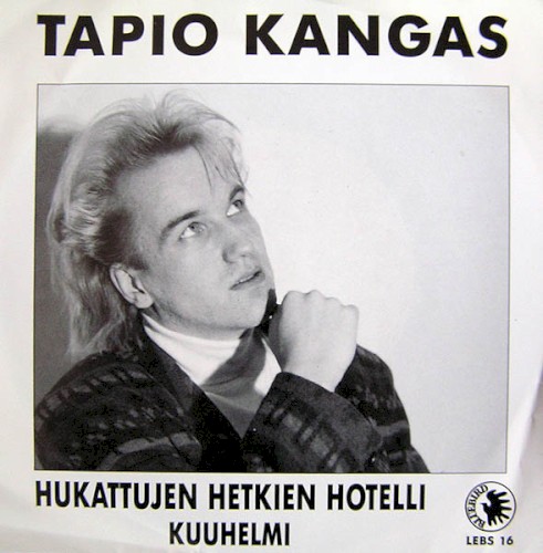 Hukattujen hetkien hotelli / Kuuhelmi