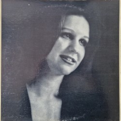 Patty Waters Sings