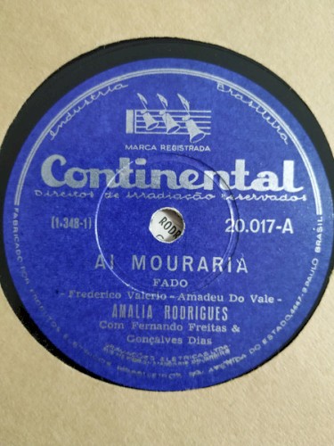 Ai Mouraria / Sardinheiras