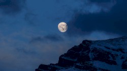 Christmas Moon